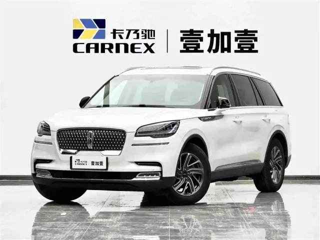 Фотография автомобиля — Lincoln Aviator