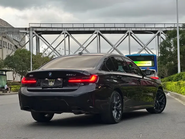 BMW 3 Series — Фото автомобиля 7