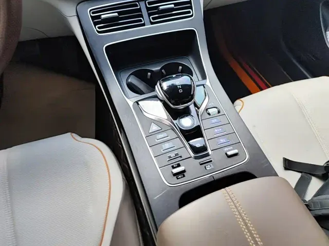 BYD Qin PLUS — Фото автомобиля 13
