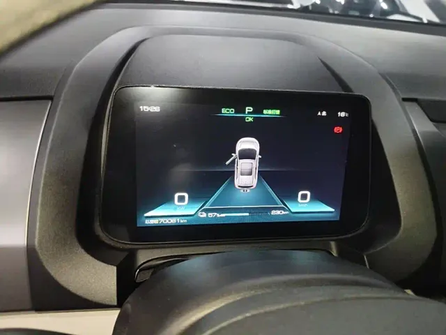 BYD Yuan Pro — Фото автомобиля 11