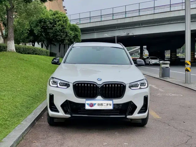 BMW X3 — Фото автомобиля 2