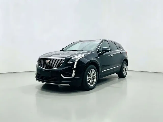 Фотография автомобиля — Cadillac XT5