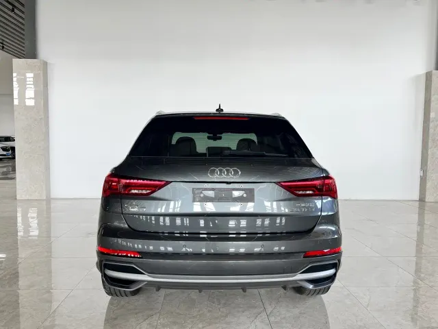 Audi Q3 — Фото автомобиля 16
