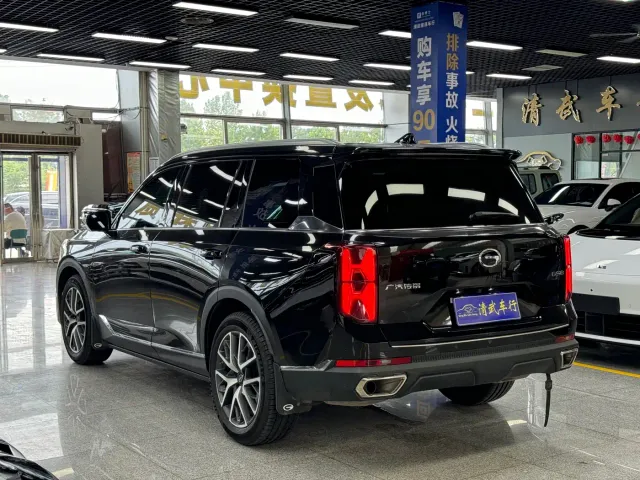 GAC Trumpchi GS8 — Фото автомобиля 12