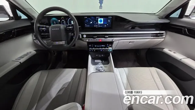 Hyundai Grandeur GN7 — Фото автомобиля 10