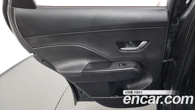 Hyundai Kona Kona (SX2) Бензин 1.6 турбо 2WD — Фото автомобиля 24