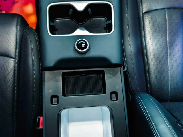 BYD FangChengBao Titanium 7 — Фото автомобиля 10