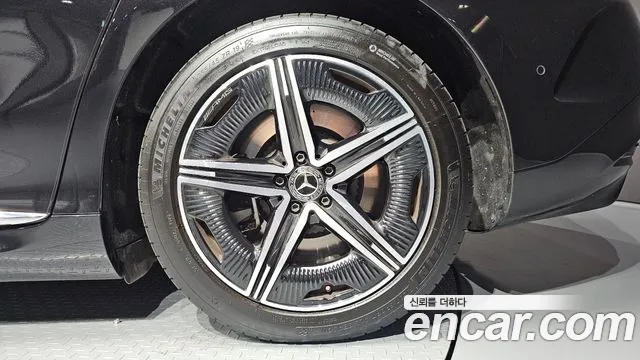 Mercedes-Benz EQE V295 — Фото автомобиля 6