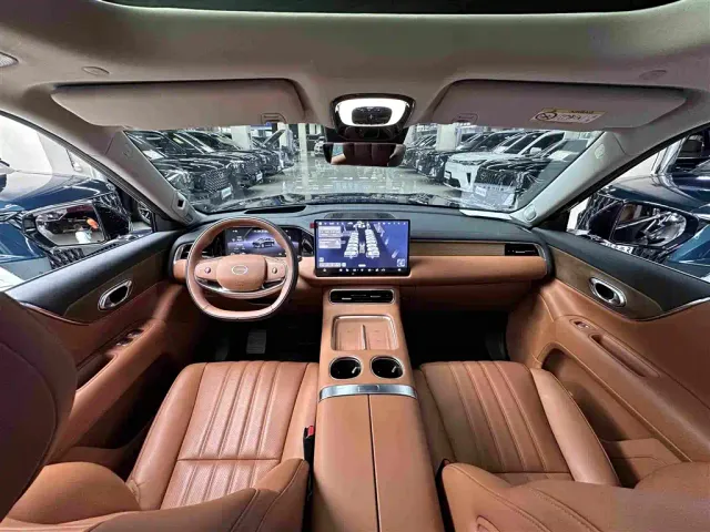 GAC Trumpchi Xiangwang S9 — Фото автомобиля 28