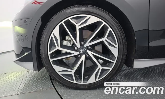 Hyundai Ioniq 6 — Фото автомобиля 5