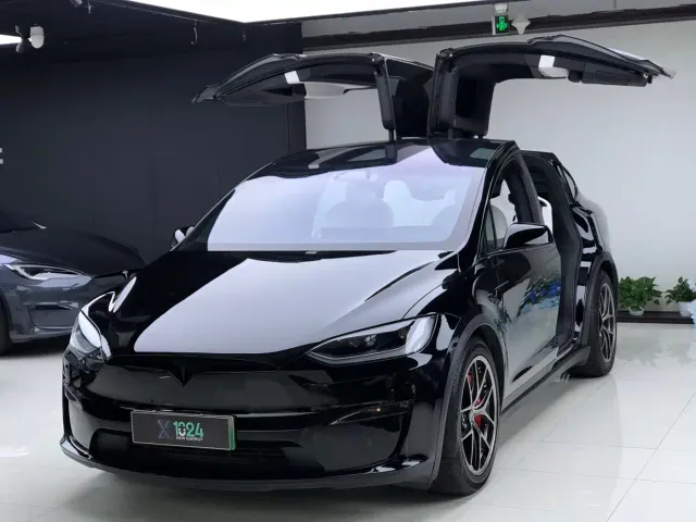 Фотография автомобиля — Tesla Model X