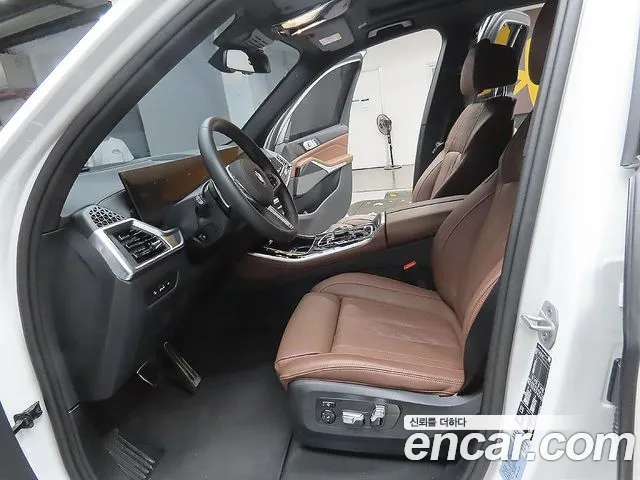 BMW X5 xDrive 40i M Sport — Фото автомобиля 13