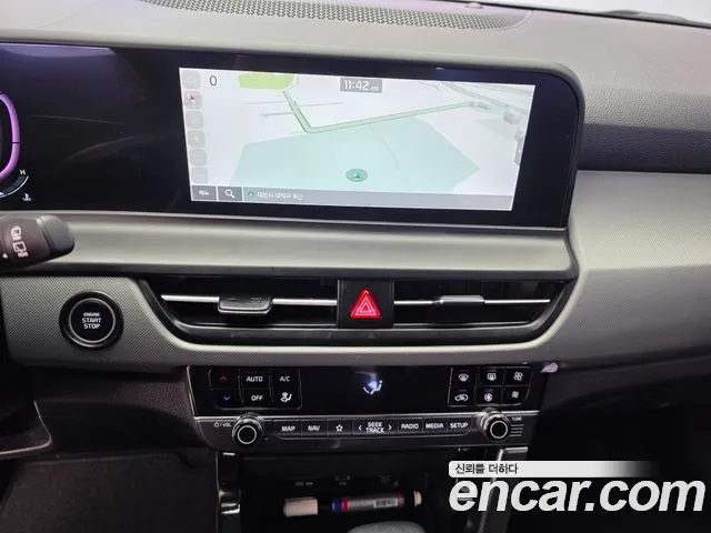 Kia Seltos New — Фото автомобиля 13
