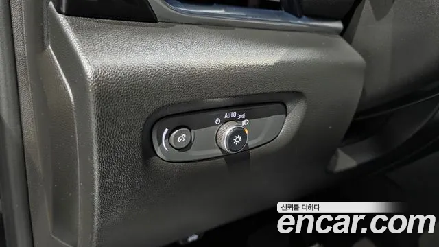 ChevroletGMDaewoo Traverse Traverse — Фото автомобиля 11