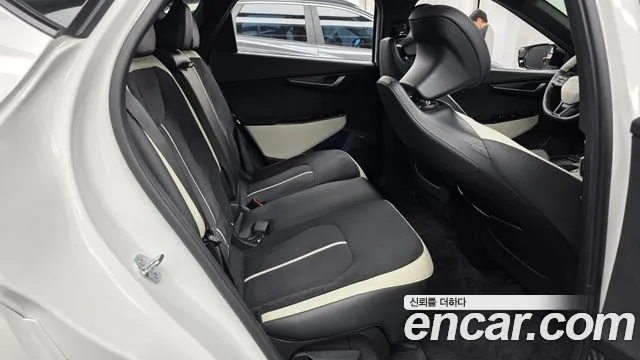 Kia EV6 EV6 (New) — Фото автомобиля 11