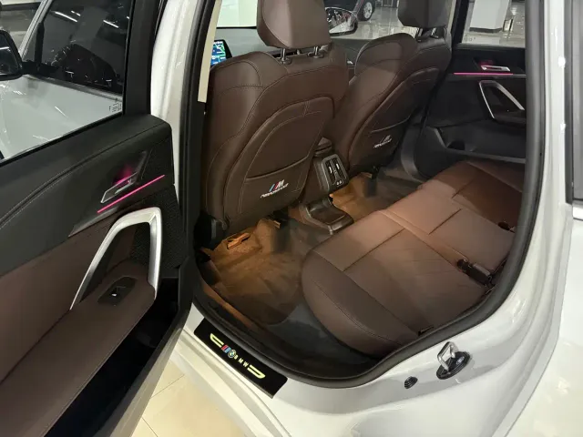 BMW X1 — Фото автомобиля 8