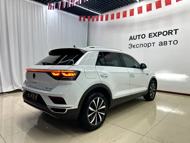 Volkswagen T-Roc — Фото автомобиля 4