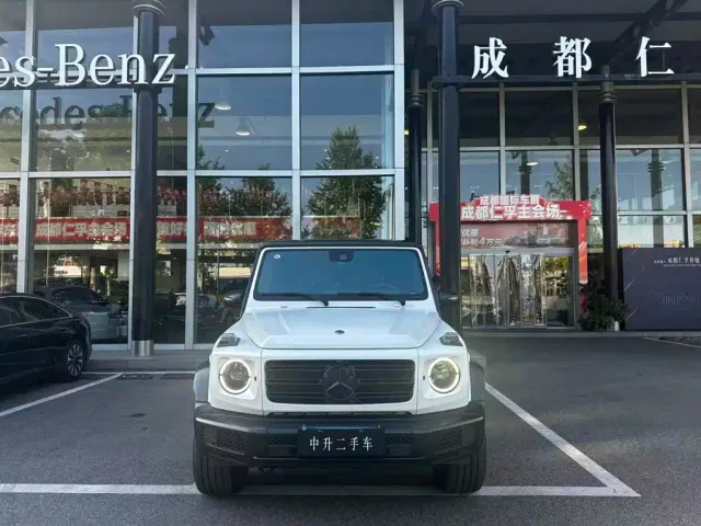Mercedes-Benz G-Class — Фото автомобиля 2
