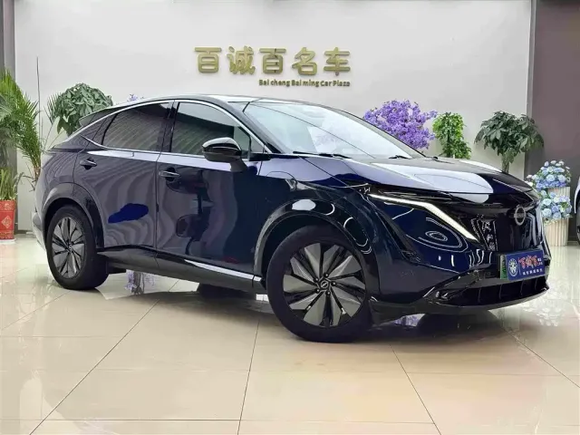 Nissan Ariya — Фото автомобиля 3