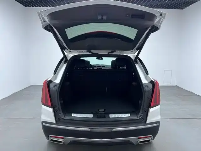 Cadillac XT5 — Фото автомобиля 11