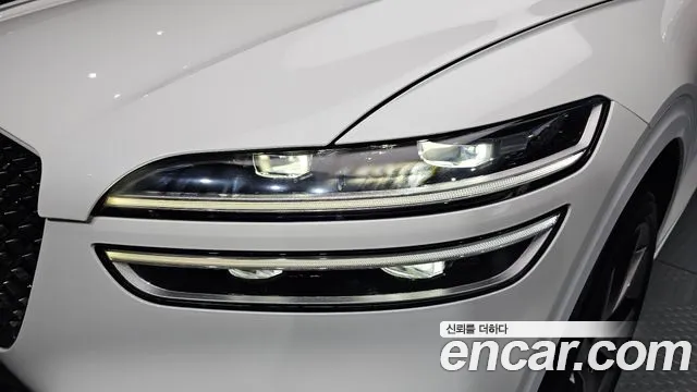 Genesis GV70 — Фото автомобиля 7