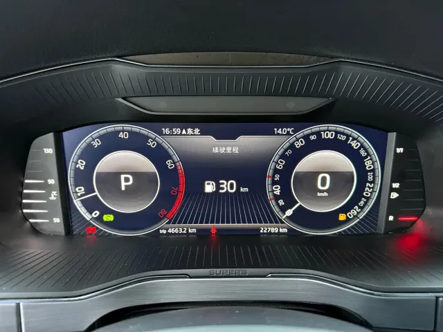 Skoda Superb — Фото автомобиля 4