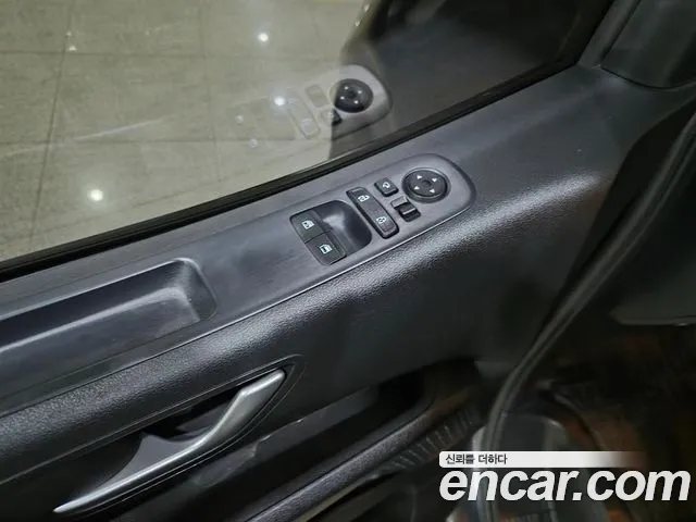 Hyundai Staria — Фото автомобиля 16