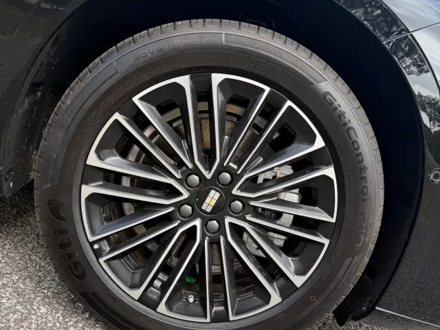 Geely Galaxy Xingyao 8 — Фото автомобиля 6