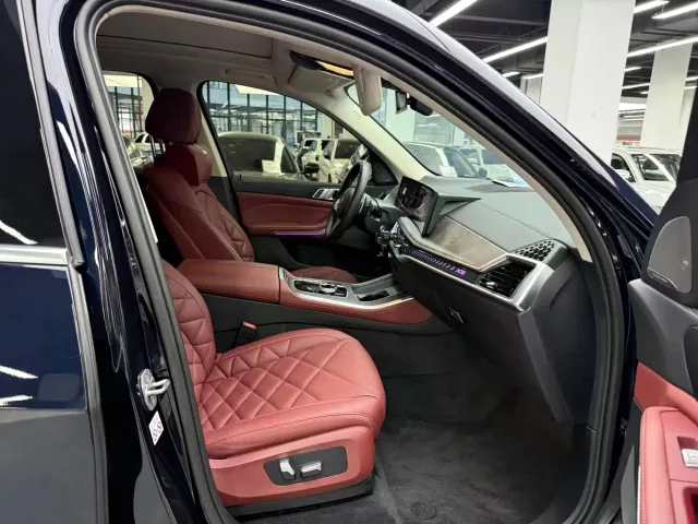 BMW X5 — Фото автомобиля 12