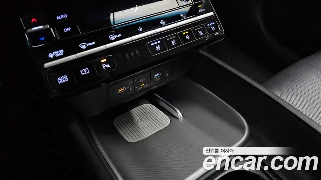 Hyundai Grandeur GN7 — Фото автомобиля 30