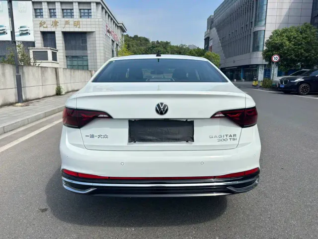 Volkswagen Sagitar — Фото автомобиля 21