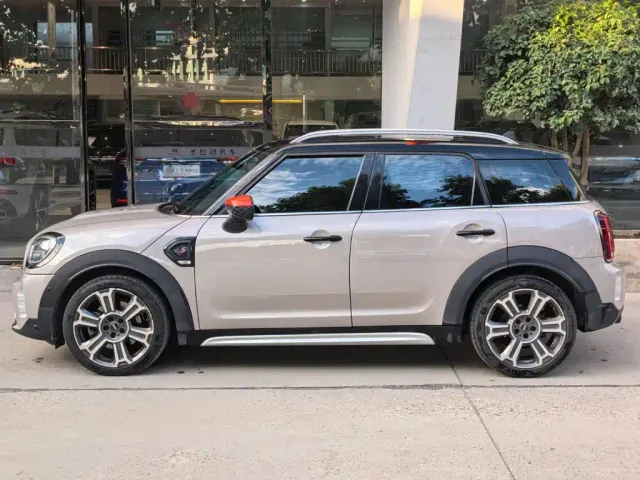MINI Countryman — Фото автомобиля 2