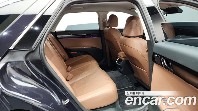 Hyundai Grandeur Grandeur (GN7) 3.5 Бензин 4WD — Фото автомобиля 12