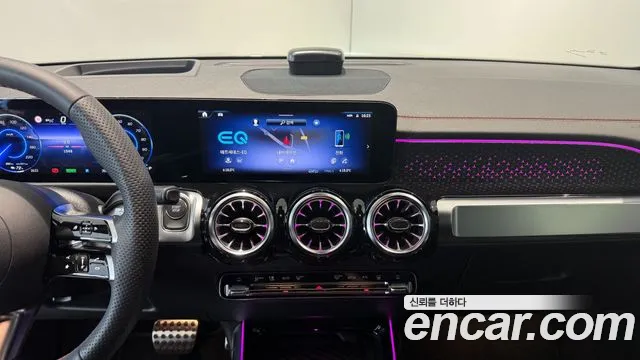 Mercedes-Benz EQB X243 — Фото автомобиля 19