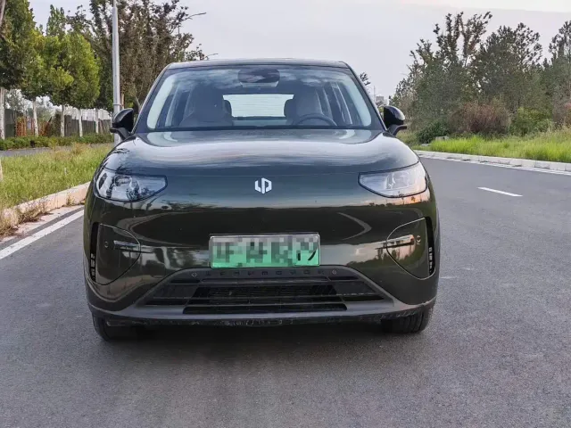 Leapmotor A10 — Фото автомобиля 3