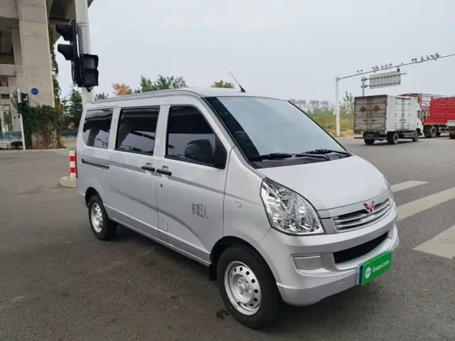 Wuling Rongguang S — Фото автомобиля 3