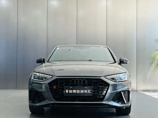 Audi A4L — Фото автомобиля 2
