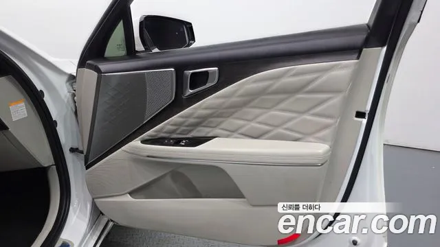 Kia K8 K8 Hybrid — Фото автомобиля 13