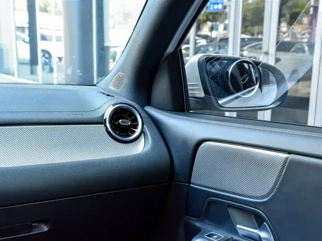 Mercedes-Benz GLA-Class — Фото автомобиля 16
