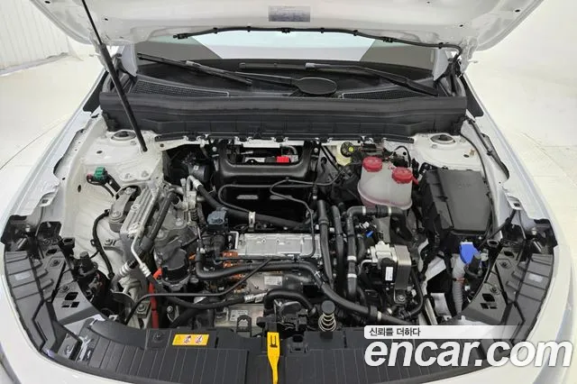 Mercedes-Benz EQB — Фото автомобиля 6