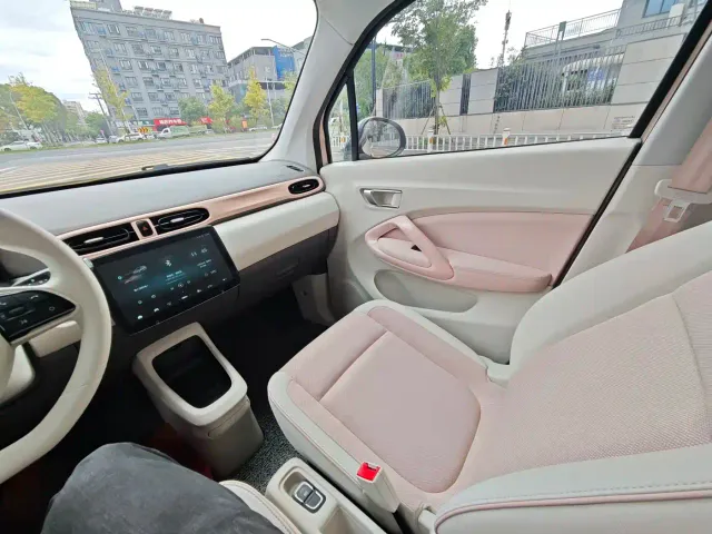 Leapmotor T03 — Фото автомобиля 9