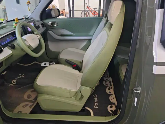 Geely Panda — Фото автомобиля 9
