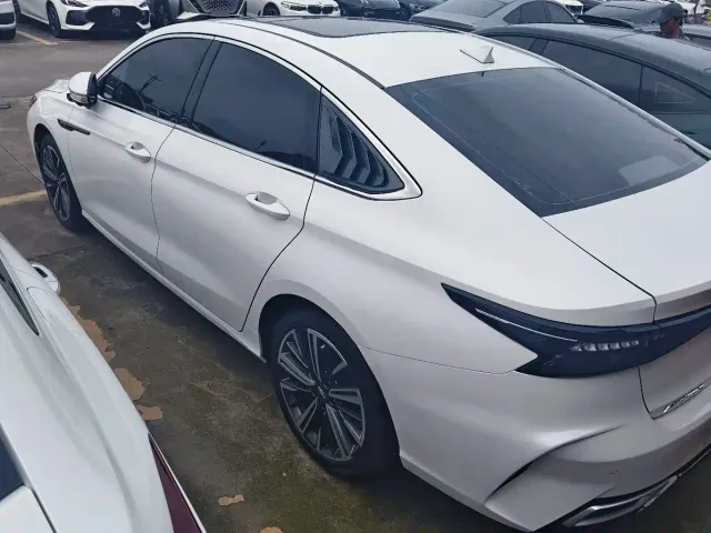 Chery Arrizo 8 — Фото автомобиля 15