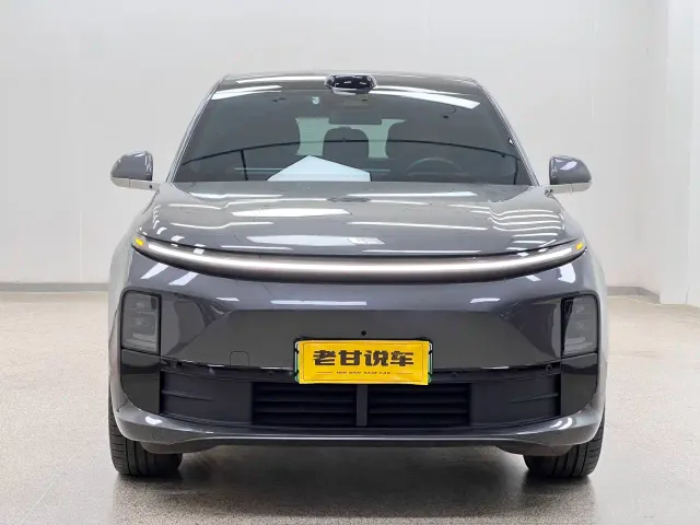 Li Auto L6 — Фото автомобиля 2