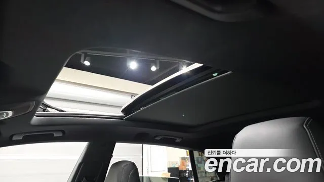 Audi Q8 50 TDI quattro Premium — Фото автомобиля 19