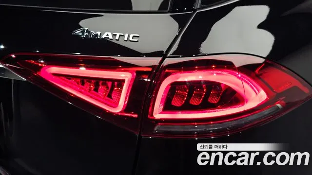 Mercedes-Benz GLE-Class — Фото автомобиля 8