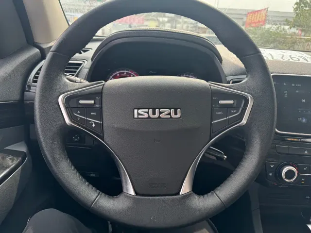 Isuzu Lingtuo — Фото автомобиля 10