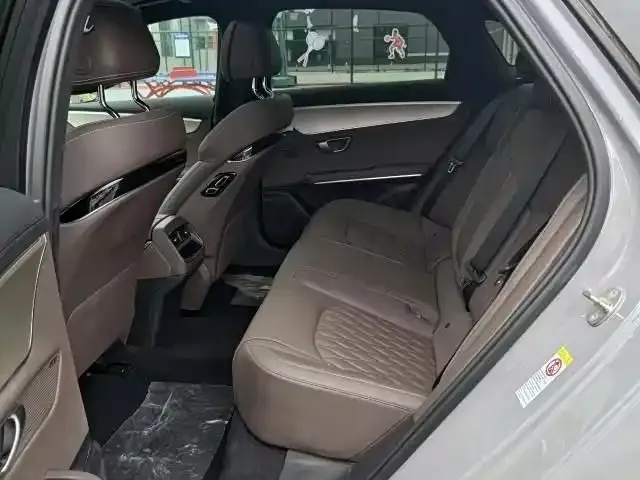BYD Han — Фото автомобиля 9