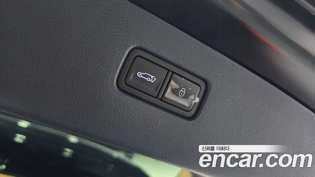 Genesis GV80 2.5T Бензин 2WD — Фото автомобиля 16