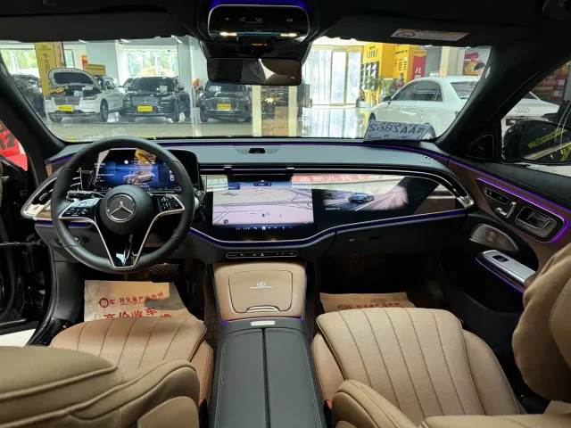 Mercedes-Benz E-Class — Фото автомобиля 6